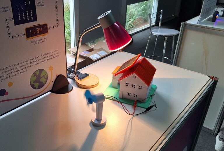 casa-solar-final-mostra-ventilador